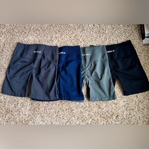 Training bundle (biker shorts) from the brand AUROLA. Same size, one price.